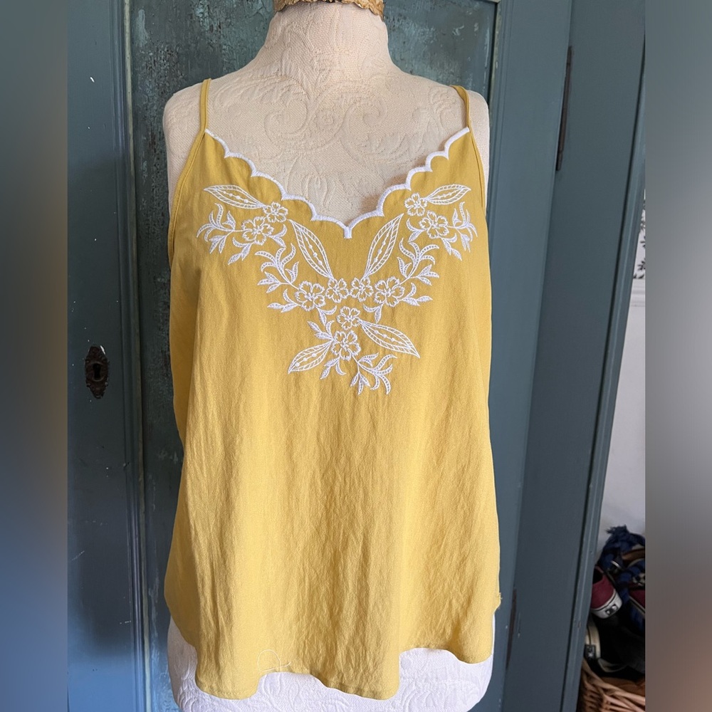 Blu pepper tank top